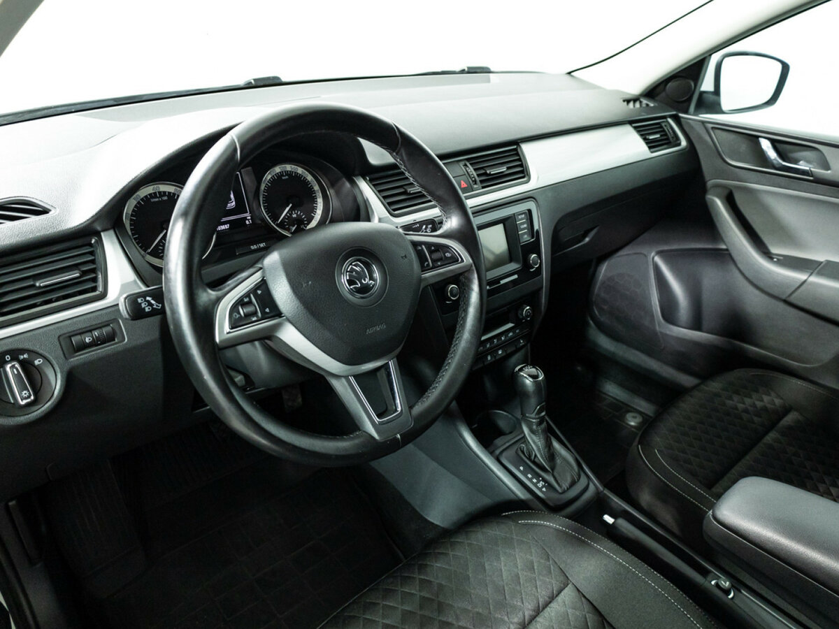 Шкода Рапид б/у, 2016, Роботизированная. Фото: #10