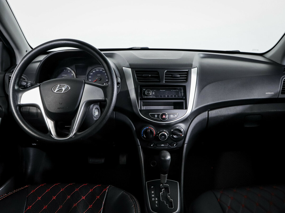 Хендай Солярис б/у, 2013, Автоматическая. Фото: #9