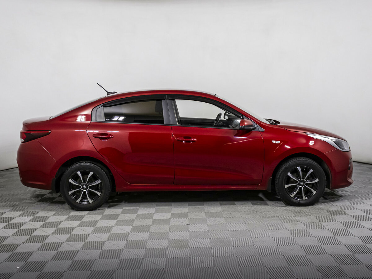 Киа Рио б/у, 2018, Автоматическая. Фото: #3