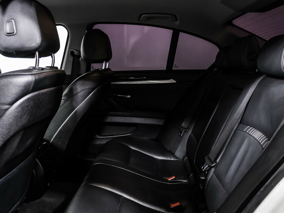 БМВ 5 серии б/у, 2015, Автоматическая. Фото: #11