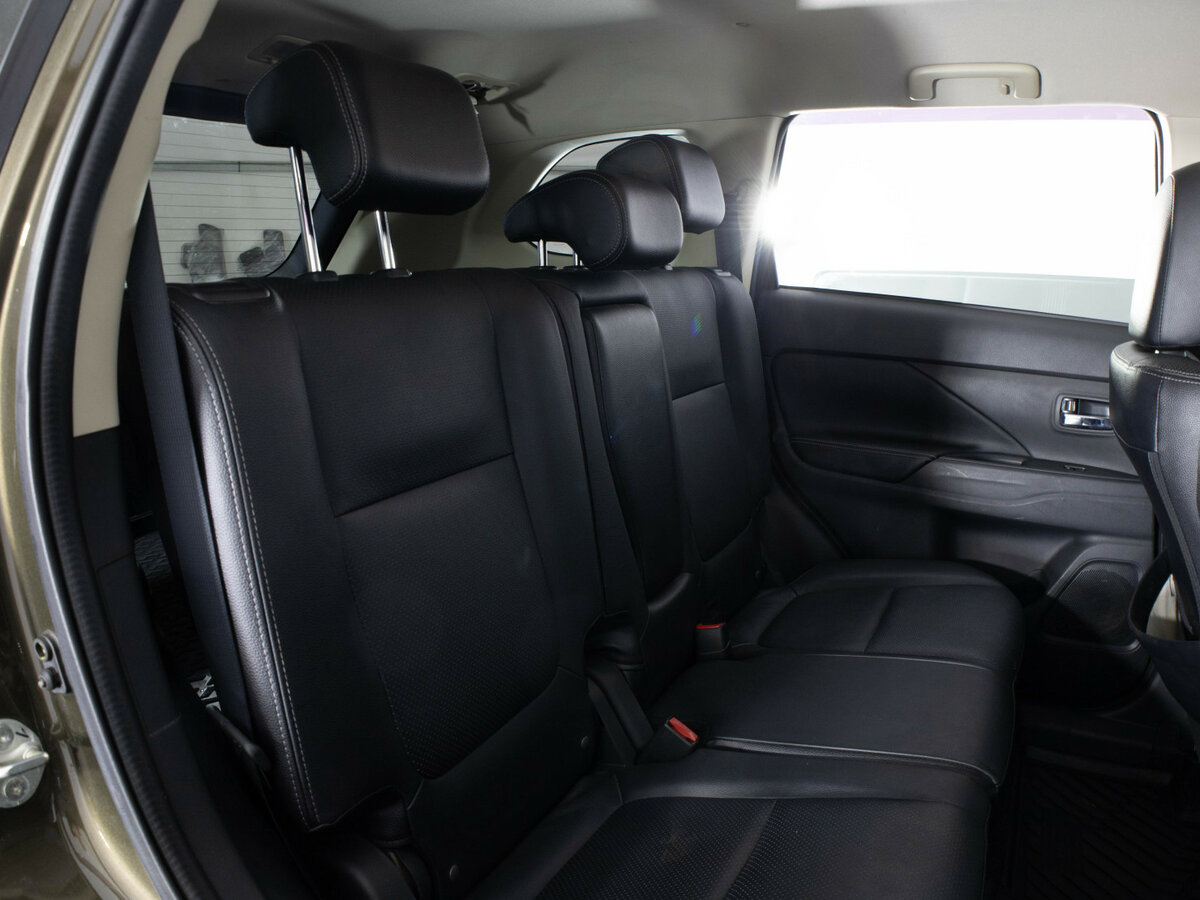 Митсубиши Оутлэндер б/у, 2016, Вариатор. Фото: #13