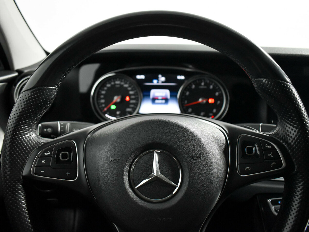 Мерседес-Бенц Е-Класс б/у, 2016, Автоматическая. Фото: #17