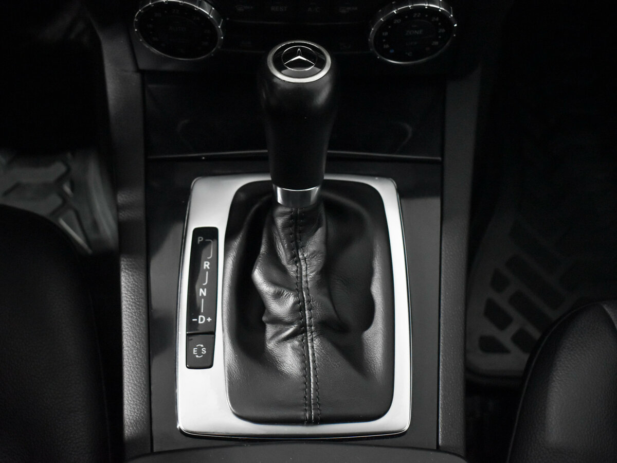 Мерседес-Бенц Ц-Класс б/у, 2012, Автоматическая. Фото: #9