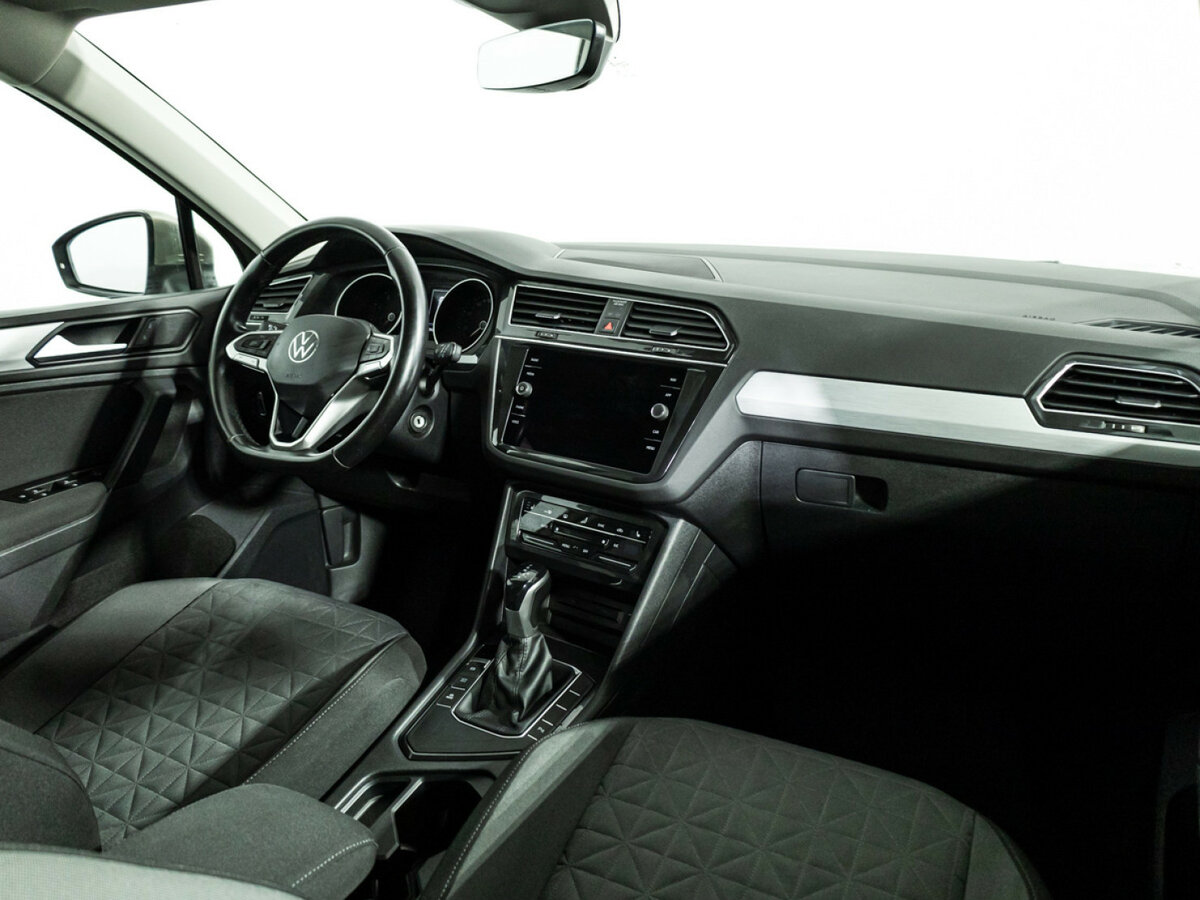 Фольксваген Тигуан б/у, 2021, Роботизированная. Фото: #8