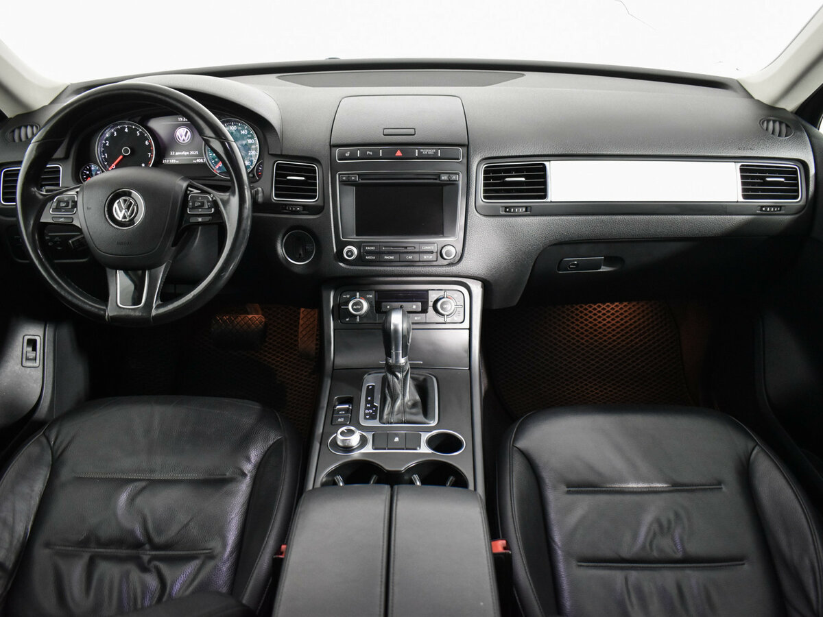 Фольксваген Туарег б/у, 2015, Автоматическая. Фото: #12