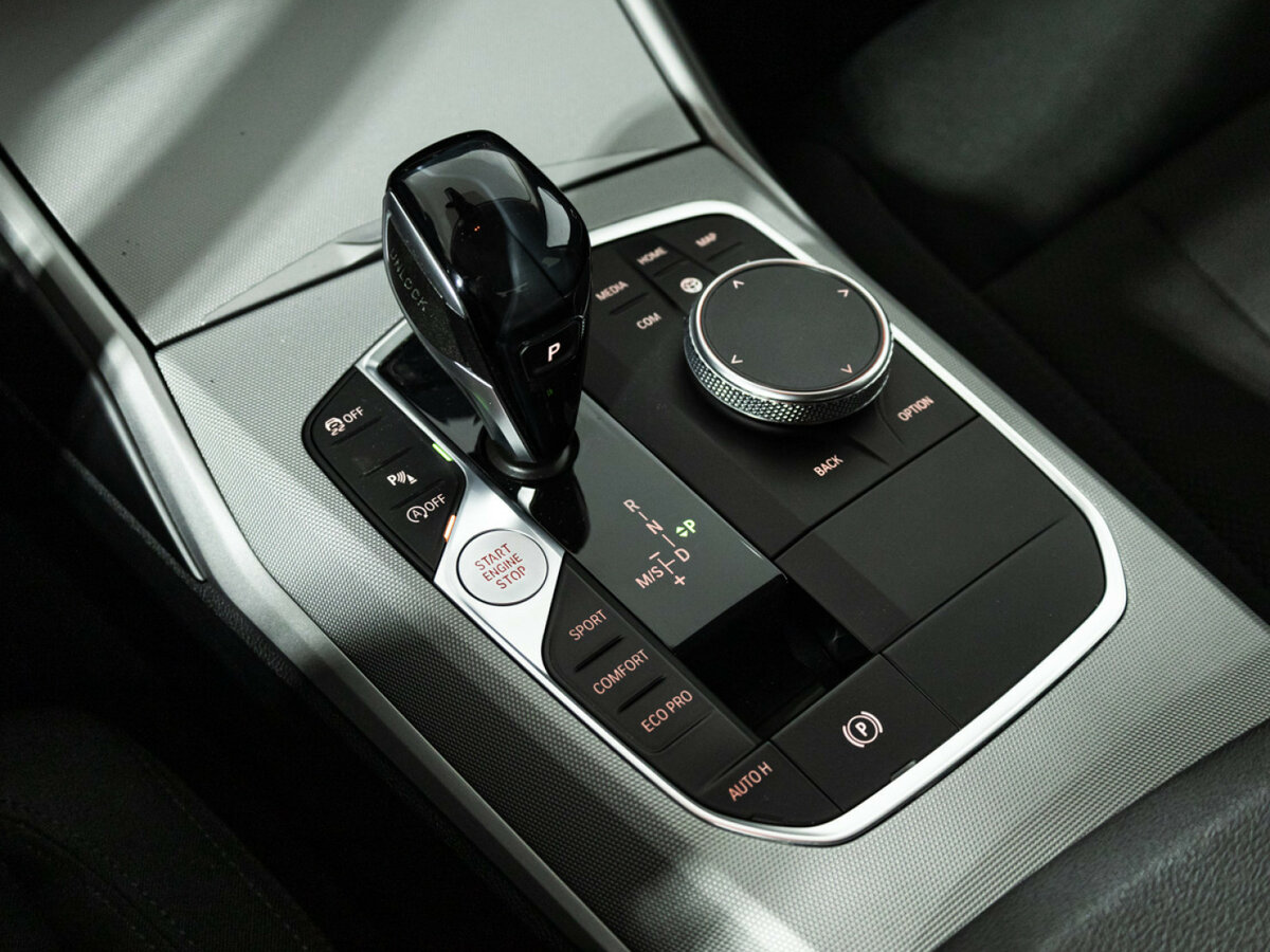 БМВ 3 серии б/у, 2019, Автоматическая. Фото: #13