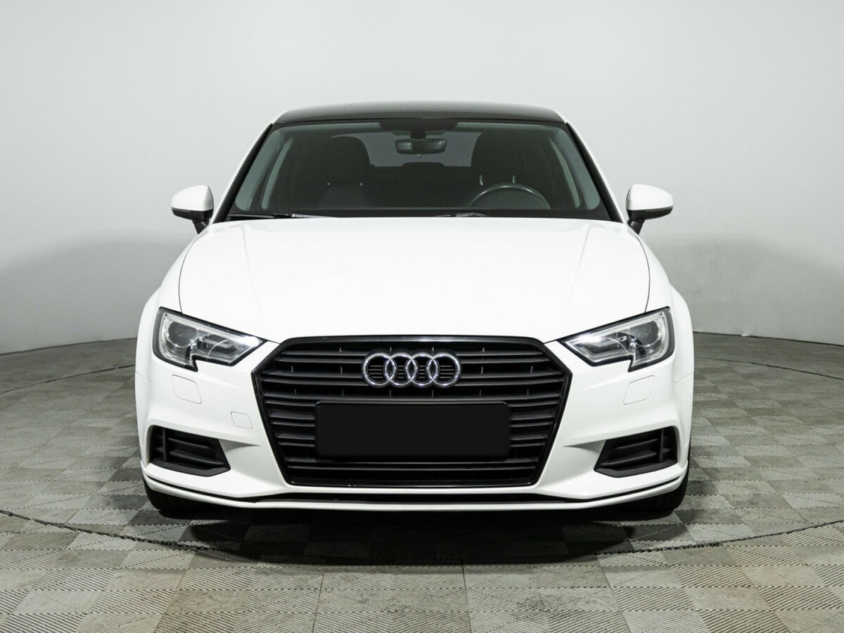 Ауди А3 б/у, 2018, Роботизированная. Фото: #1